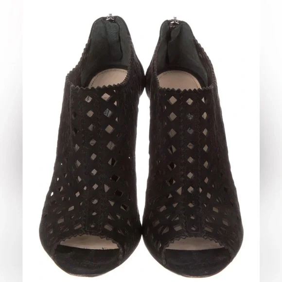 Prada Black Cutout Heels - Picture 3 of 5